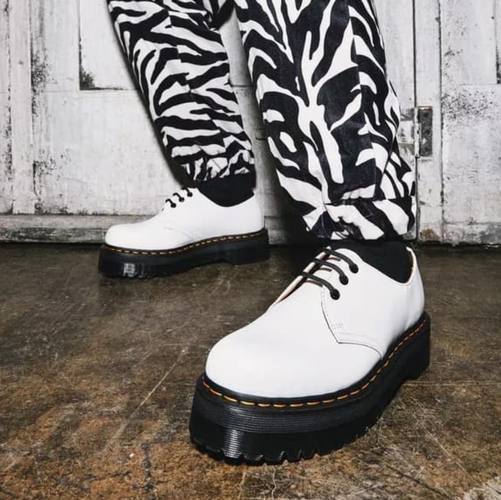 1461 White Leather Dr MARTENS W10 M9 - Picture 3 of 3